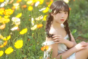 Elegant Portraiture: Yao Xin Zai Zhang Ge in YiTuYu Art Language Vol.4242 - image 0