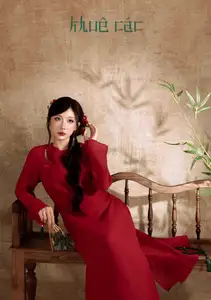 VGU No.192 Graceful Woman in Stunning Red Hanfu & Traditional Fan 1000024611 - image 0