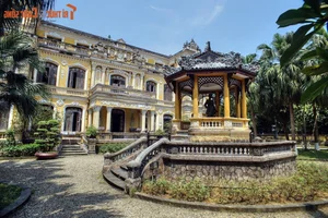 The Architectural Legacy of King Khai Dinh: Exploring the Unique Fusion of Eastern and Western Styles in Hue - image 1