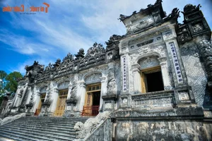 The Architectural Legacy of King Khai Dinh: Exploring the Unique Fusion of Eastern and Western Styles in Hue - image 5