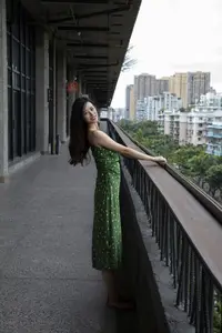 Chenaling CL: Urban Elegance in YiTuYu Vol.8814 – A Captivating Art Language Collection - image 29