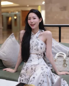Effortless Elegance in Floral Halter Dress - image 1