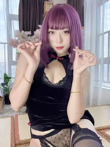 Coser Money Leng Leng: Alluring High-Slit Lace Qipao Transformation! Part02 - image 9