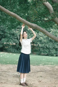Youthful Grace in YiTuYu Art Language Vol.7641 Featuring Si Mao Shao Nu - image 5