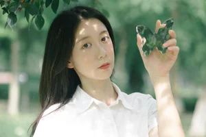 Youthful Grace in YiTuYu Art Language Vol.7641 Featuring Si Mao Shao Nu - image 3