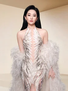 Liu Yifei Radiates Ethereal Beauty in Exquisite Haute Couture Fashion Gallery - image 5