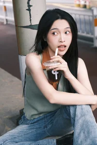 Elegant Portraiture in YiTuYu Art Language Vol.4618 Featuring Lu Rou Chi Bu Bao - image 14