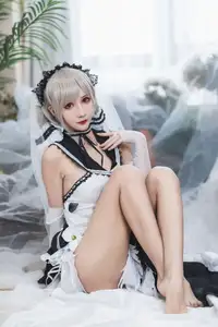 Coser Masaki Ya Qi stuns in Azur Lane Formidable dress a captivating portrayal of elegance and charm - image 27