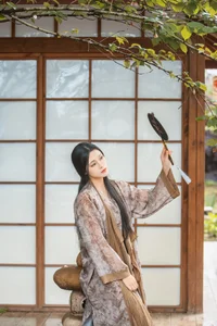 YiTuYu Art Language Vol.6810: Xiao Xi Ya Elegant Photo Series - image 34