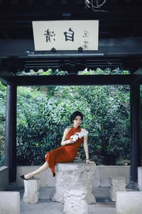 Elegant Red Cheongsam Fashion Photography: Wu Yu Cao Mei in Fushan Park | YiTuYu Art Language Vol.9329 Exclusive Collection - image 11