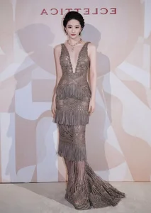 Liu Yifei and Anne Hathaway: Eastern and Western Icons at Luxury Event - image 2