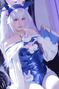 Dreamy Aesthetics: Coser lunananya as Laffey II from Azur Lane - image 6