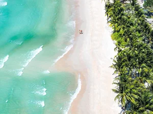 Discover Why Phu Quoc’s Iconic Kiss Bridge and Sunset Town are Vietnam’s Must-Visit Travel Phenomena for 2025 and 2026 - image 0
