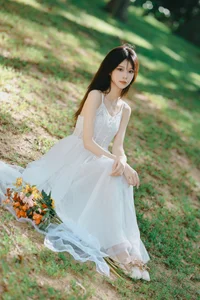 YiTuYu Art Language Vol.7484: The Grace of Xiao Le Ge Fei Xiang - image 18