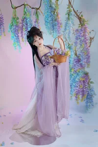 Xiao Xiao Yu Featured in YiTuYu Art Language Vol.7009: Aesthetic Lifestyle Gallery - image 18