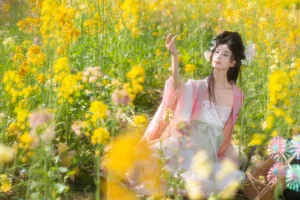 YiTuYu Art Language Vol.7132: Captivating Portraits of the Stunning Model A Xiao - image 2