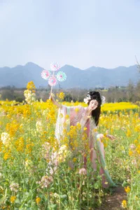 YiTuYu Art Language Vol.7132: Captivating Portraits of the Stunning Model A Xiao - image 5