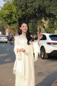 Timeless Elegance of Hanoi in a Traditional Silk Ao Dai - image 9