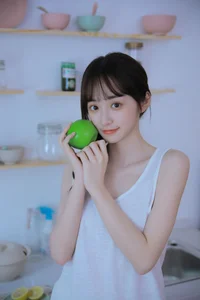 YiTuYu Art Language Vol.7547: Modern Sophistication with Licaicain - image 9