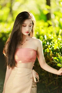 YiTuYu Art Language Vol.4905: Captivating Visual Journey with Le Le Portrait Series - image 9