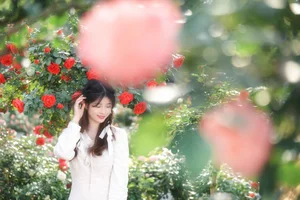 YiTuYu Art Language Vol.10080: Wo De Xiao Zhu Li - Elegant 18P Digital Portrait Photography Gallery - image 15