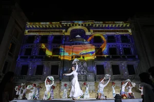Singer Tuan Hung and Wife Huong Baby Shine as Vedettes in Captivating Fashion Runway - image 5