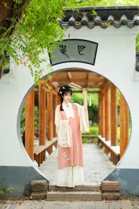 Exploring Aesthetic Photography in YiTuYu Art Language Vol.7845 Featuring Jie Ruan Tang - image 5