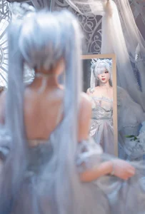 Stunning Nikke Cinderella Crystal Princess Cosplay by Xuan Xiao Xue Jie: High-Quality Goddess of Victory Photography and Anime Inspiration - image 36