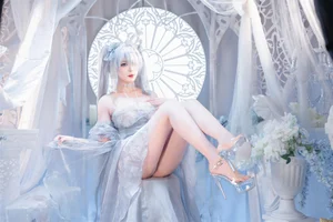 Stunning Nikke Cinderella Crystal Princess Cosplay by Xuan Xiao Xue Jie: High-Quality Goddess of Victory Photography and Anime Inspiration - image 14