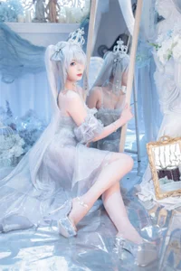 Stunning Nikke Cinderella Crystal Princess Cosplay by Xuan Xiao Xue Jie: High-Quality Goddess of Victory Photography and Anime Inspiration - image 8