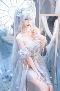 Stunning Nikke Cinderella Crystal Princess Cosplay by Xuan Xiao Xue Jie: High-Quality Goddess of Victory Photography and Anime Inspiration - image 28