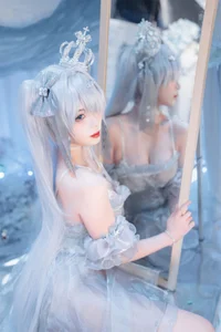 Stunning Nikke Cinderella Crystal Princess Cosplay by Xuan Xiao Xue Jie: High-Quality Goddess of Victory Photography and Anime Inspiration - image 30