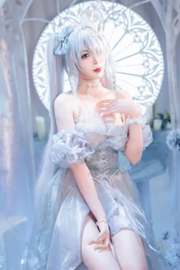 Stunning Nikke Cinderella Crystal Princess Cosplay by Xuan Xiao Xue Jie: High-Quality Goddess of Victory Photography and Anime Inspiration - image 26