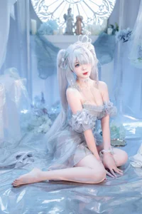 Stunning Nikke Cinderella Crystal Princess Cosplay by Xuan Xiao Xue Jie: High-Quality Goddess of Victory Photography and Anime Inspiration - image 34