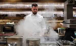 Luxury Dining in Ho Chi Minh City: A 4 Million VND British Dinner Experience - image 2