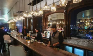 Luxury Dining in Ho Chi Minh City: A 4 Million VND British Dinner Experience - image 7