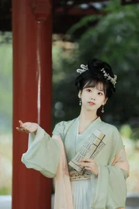 YiTuYu Art Language Vol.7331: The Sophisticated Charm of Zhou Zhou Ay - image 2