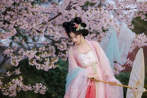 Xian Lu Shines in YiTuYu Art Language Vol.7463: Aesthetic Perfection Defined - image 17