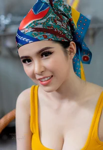 Stunning Visuals of Ngoc Tram: A Collection of Elegant and Bold Portraits - image 15