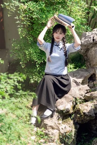 YiTuYu Art Language Vol.7136 – Artistic Vision with Jiao Yi Zhi Sui Sui - image 2
