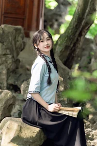 YiTuYu Art Language Vol.7136 – Artistic Vision with Jiao Yi Zhi Sui Sui - image 9