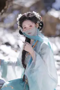 YiTuYu Vol.8542 Chi Yan Zai Zhe Li: Ethereal Beauty in Snow Discover Enchanting Art Language - image 8