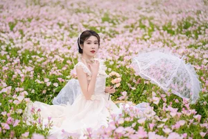 Art Language Vol.6200 Tian Hui - Stunning Portrait Photography and Aesthetic Visuals - image 21