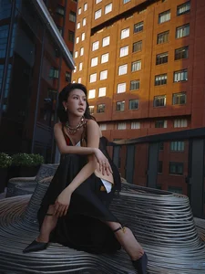 Miss Thu Hoai Celebrates Birthday with Radiant Elegance and Glamorous Style - image 4