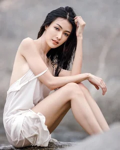 Nature’s Beauty and Elegant Stream-Side Fashion: A Gallery of Serene Outdoor Photography and Style - image 0