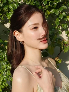 Stunning Close-Up Portraits of Thai Actress Baifern Pimchanok: Flawless Beauty and Artistic Photography Inspiration for Your Next Mood Board - image 2