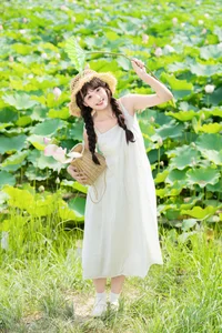 YiTuYu Art Language Vol.10233 Xia Yu Xiao Nian: A 28P Journey of Elegant Portraiture - image 6