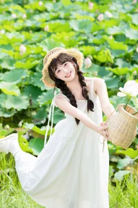 YiTuYu Art Language Vol.10233 Xia Yu Xiao Nian: A 28P Journey of Elegant Portraiture - image 18