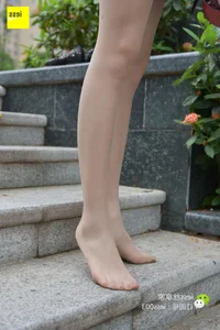 QiQi in IESS SiXiangJia 078: Just Met You Photography Collection - image 59