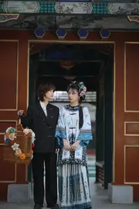 YiTuYu Vol.8634 A Ming: Captivating Ancient Beauty & Intimate Gaze - image 3